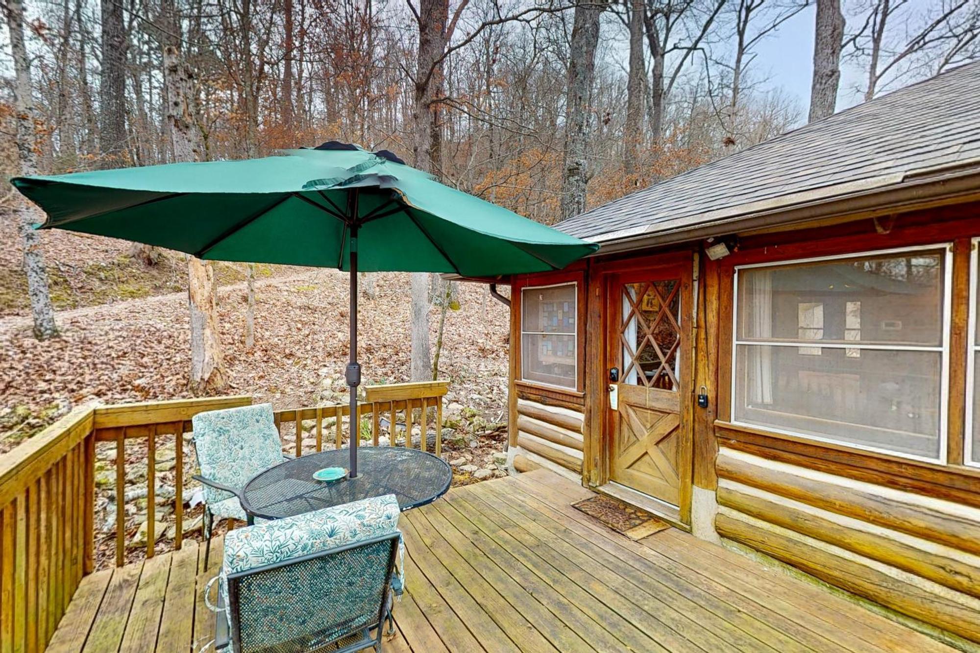 Lake Lucerne - Treehouse Cabin #01 Eureka Springs Eksteriør billede